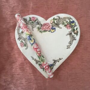 Sealed Vintage Lady Jayne Ltd Heart Shaped Notepad and Pen Stationary Set